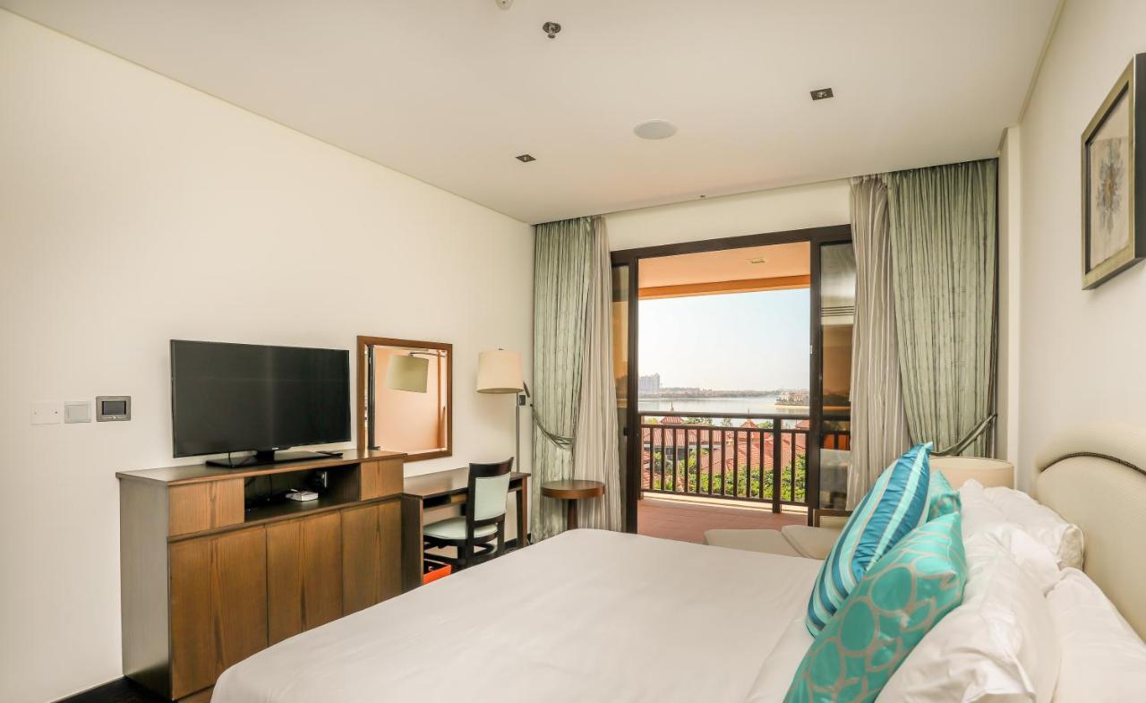Signature Living Resort Apartments With Private Beach And Laguna Pool , Palm Jumeirah Dubai Exterior photo