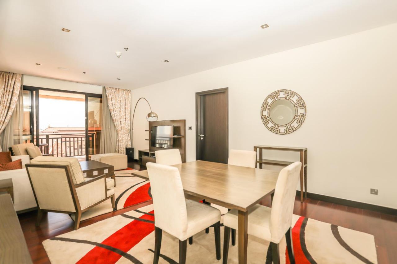 Signature Living Resort Apartments With Private Beach And Laguna Pool , Palm Jumeirah Dubai Exterior photo