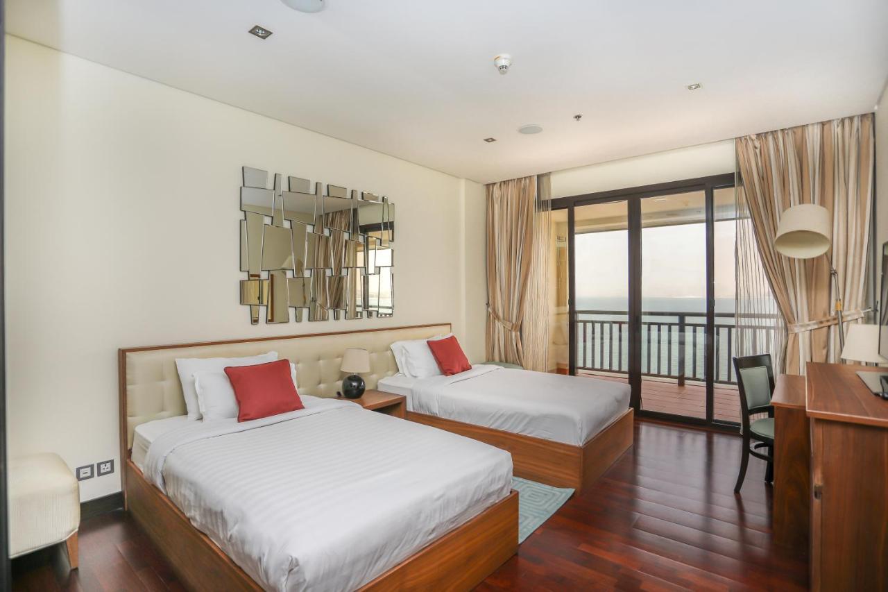 Signature Living Resort Apartments With Private Beach And Laguna Pool , Palm Jumeirah Dubai Exterior photo