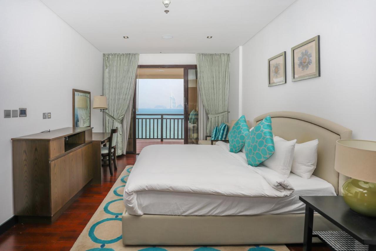 Signature Living Resort Apartments With Private Beach And Laguna Pool , Palm Jumeirah Dubai Exterior photo