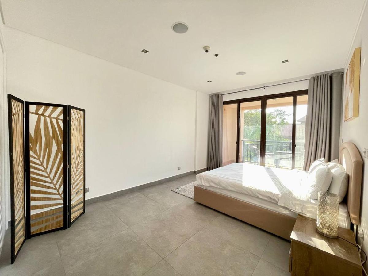 Signature Living Resort Apartments With Private Beach And Laguna Pool , Palm Jumeirah Dubai Exterior photo